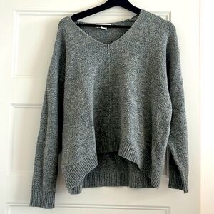 H&M heather grey v neck sweater